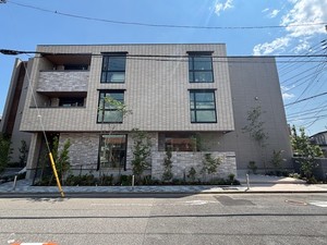 ヒュッゲ　ヤード