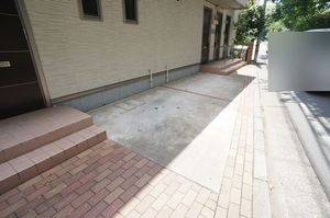 メゾン・ド・リンネル 201号-13