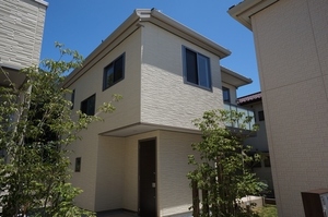 マグガーデン　Ｄ