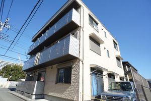 シャーメゾン昭島 203号-2