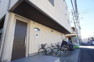 シャーメゾン昭島 203号-4