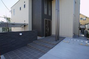 グラントワージュ日野