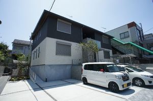 ハイツ　スモルカ　国立