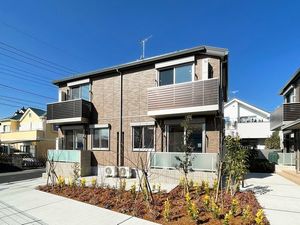 シャーメゾンオハナ国立Ａ