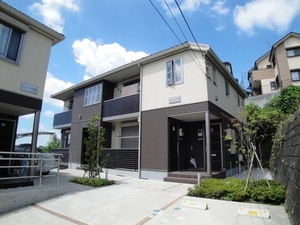 クレールヴィラ弐番館