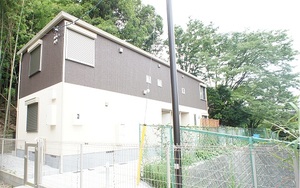 ヒルハウス大倉山東Ⅱ 205号-1