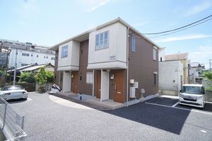 アベイユ　ヒルズ