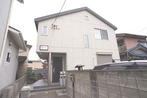 ヴィラ　シャンヴル 101号-1