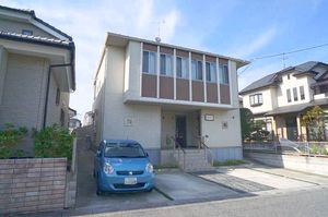 Ｑｕｅｅｎ　Ｆｉｅｌｄ 102号-1