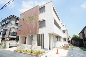 エーデル　シュロス