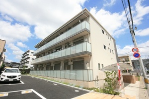 シャンゼリゼ大宮　Ｉ 303号-1