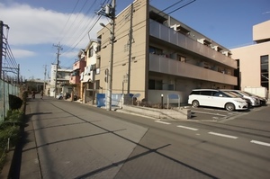 パークイースト　Ⅱ 205号-1