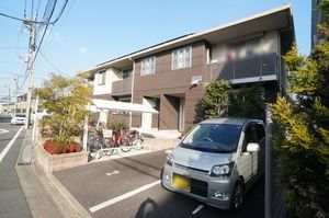 ヴィラ　アンビエンテ 202号-1