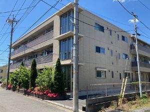 フローラ・ベルテ 301号-1