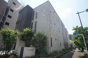 ヴィア　浦和常盤