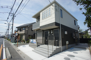 Ｄｕｅ　Ｃａｓａ　蕨錦町