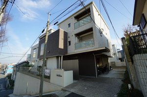 グランコリーヌ 301号-1