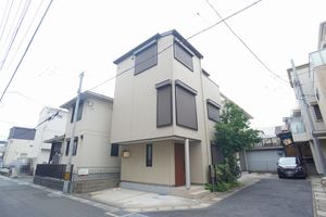 ピースアミコート　Ｅ 101号-1