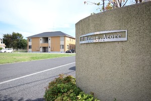 メゾン・アコーレＡ 102号-1