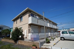 Ｃｌｏｃｈｅ　ｄｅ　Ｎｏｅｌ