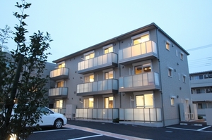 セントリビエ　壱番館 301号-1