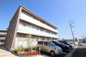 リーフ　クレスト