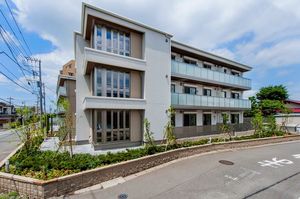 ヴェルフォーレ　アン