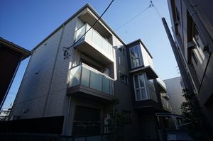 フィールズ　アサカ