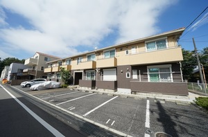 ステイヴィラージュ 205号-1