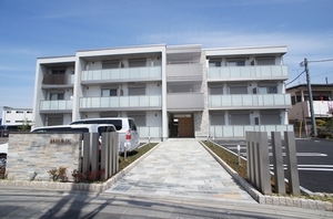 ソレイユ　ブラン