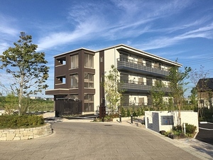 ロコ・ソラーレ 203号-1