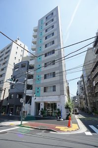 サライ南麻布 601号-1