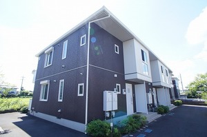 ヴィラ　ウィストリア　Ｂ