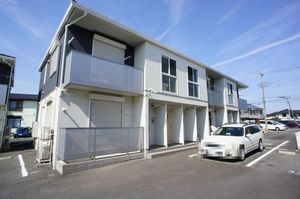 ラ・メファムＣ