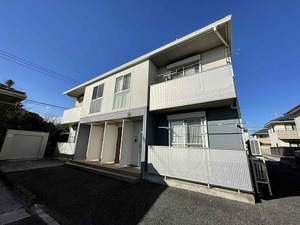 メゾン・ラルジュＥ 202号-1