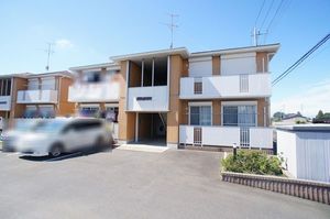 クレールメゾンＡ 202号-1