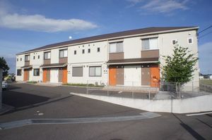 エミネンスコートＥ 201号-1