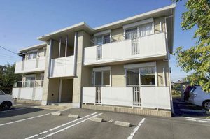 ブリティッシュヒルズ 201号-1