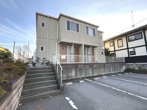 ハイツピレネー