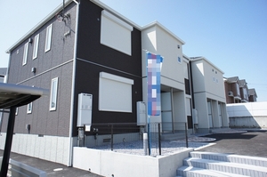 ヴィヴァーチェⅡ 203号-1