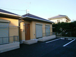 ヴィラ　ルミエールＡ