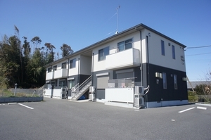 メゾン清里二番館　Ｃ 201号-1