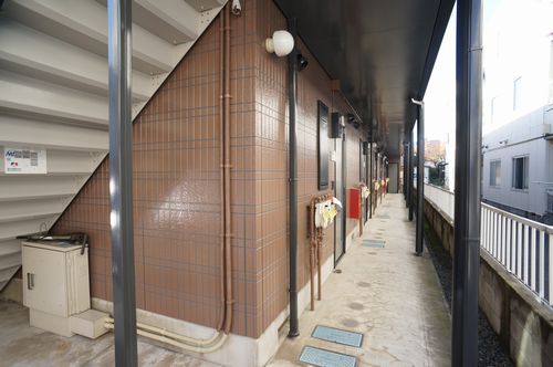 エクセリオン・Ｕ 205号-13