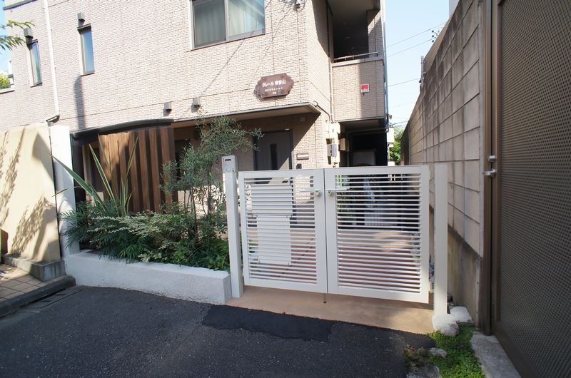 クレール南青山 102号-13