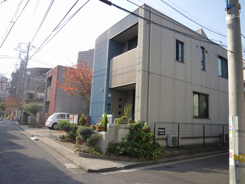 グランヴィスタ外苑 105号-2