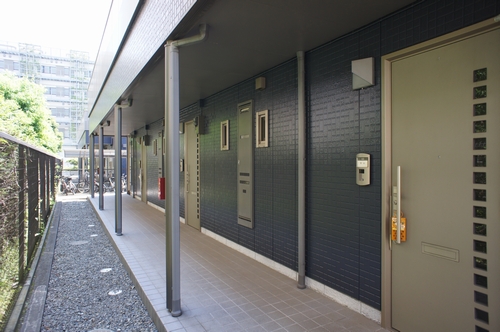 シャーメゾン・スカイ 201号-12