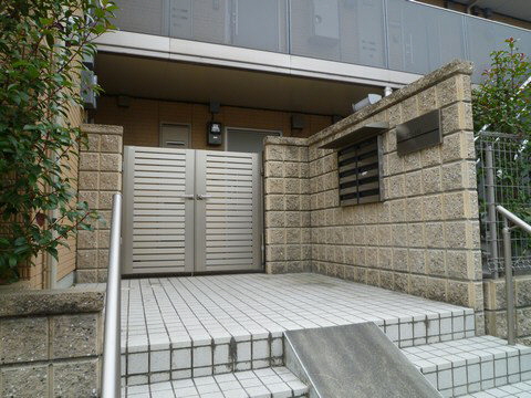 イーグリットＨ 203号-13