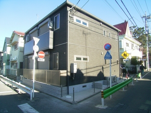 パインクレスト