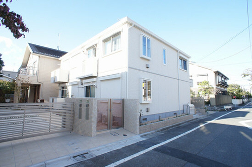 当社管理 ｇａｒｄｅｎ ｖｉｌｌａ 東京都世田谷区 積水ハウスの賃貸住宅シャーメゾン