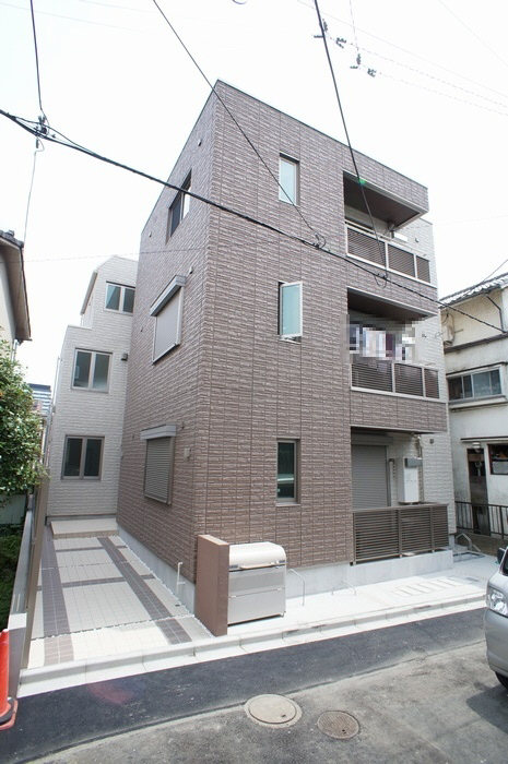 メゾン　ド　プルミエ　中野坂上